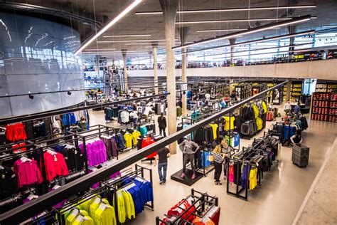 adidas herzogenaurach outlet